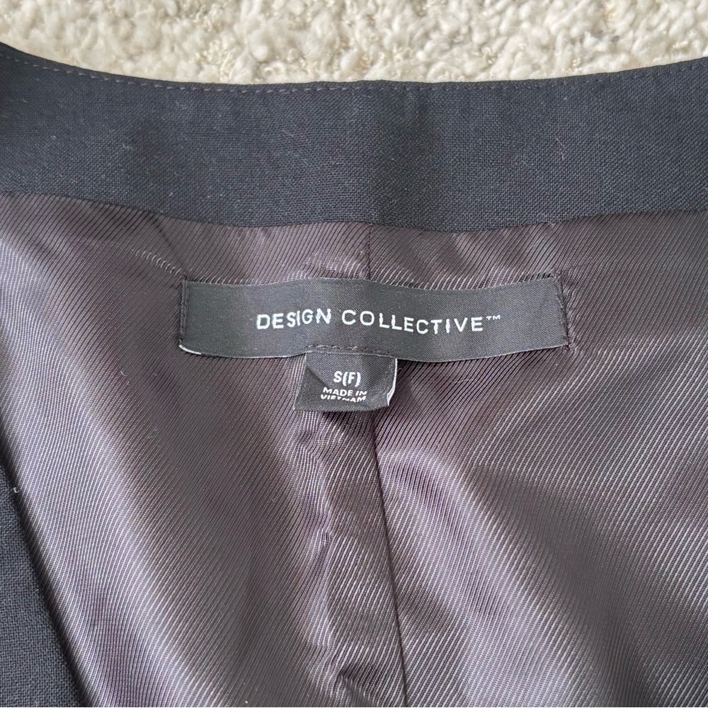 Design Collective Vest - Picture 2 of 5